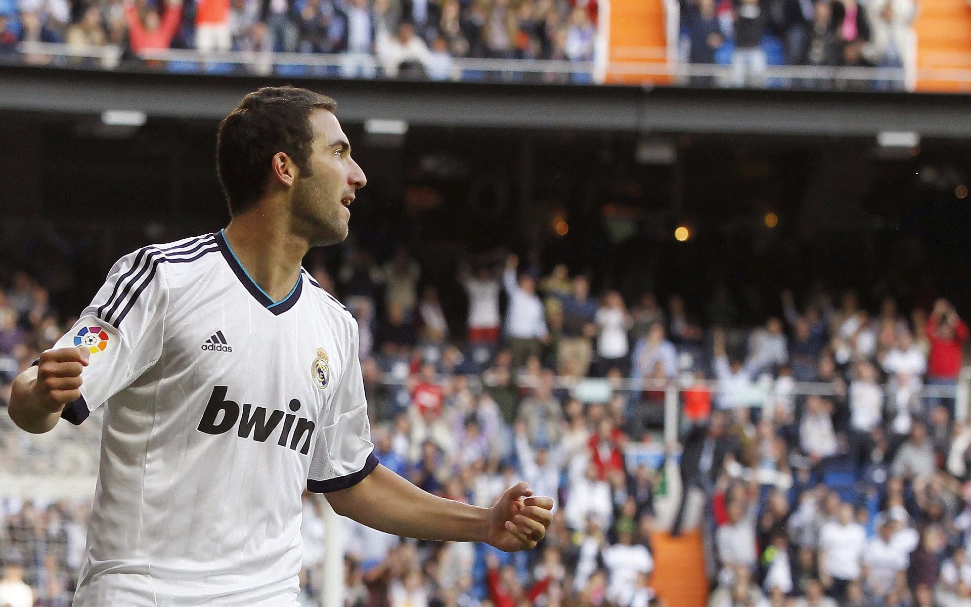 射手榜更新：中超顶尖前锋表现抢眼，中超联赛最佳射手