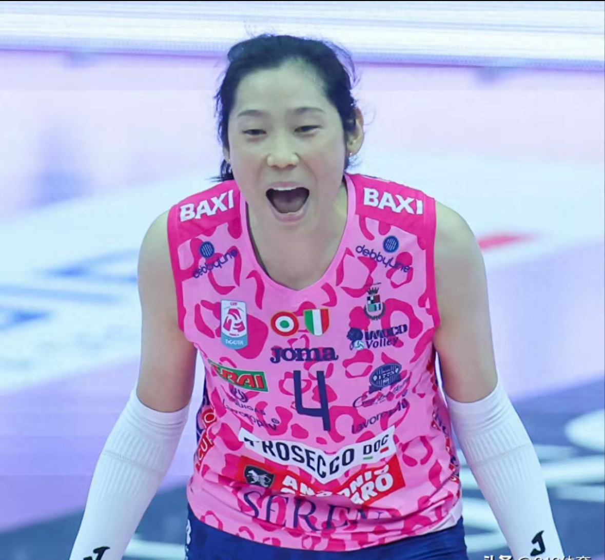 中国女排3-2逆转巴西，朱婷王者归来