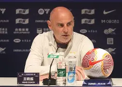 华体会app登入-“中超豪门的引援策略，各队冬窗动态！”的简单介绍