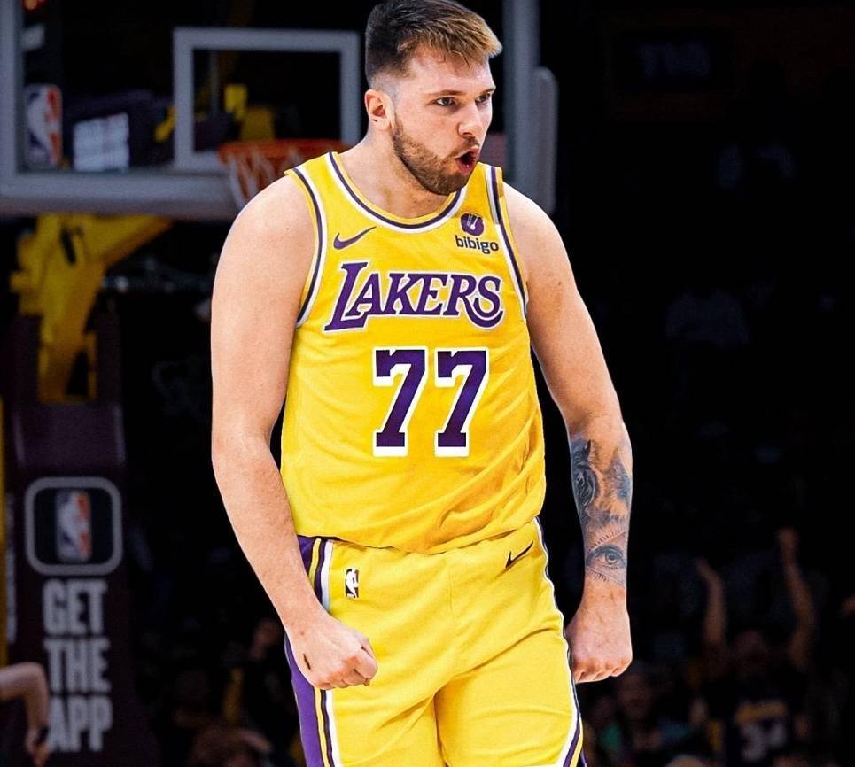 东契奇30+三双次数超乔丹，历史第五