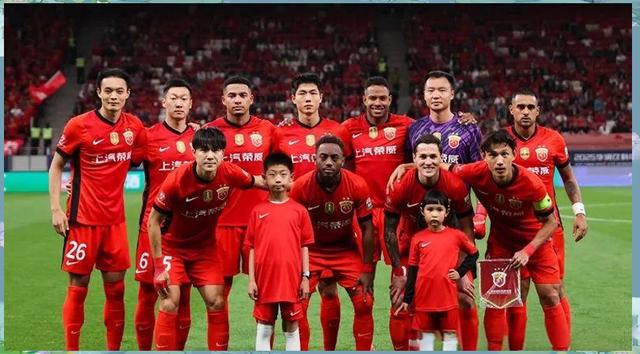 中超新赛季揭幕！上海海港5-1大胜山东泰山的简单介绍