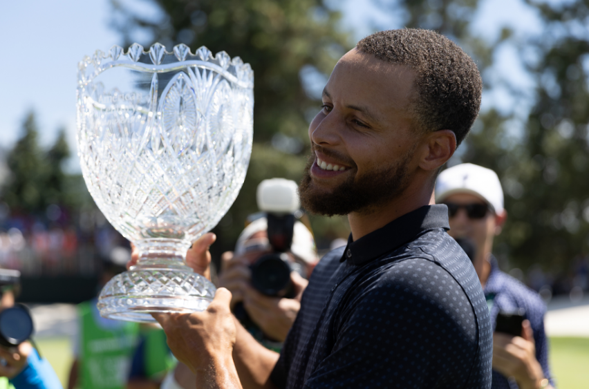 库里高尔夫赛夺冠，跨界王者再显身手